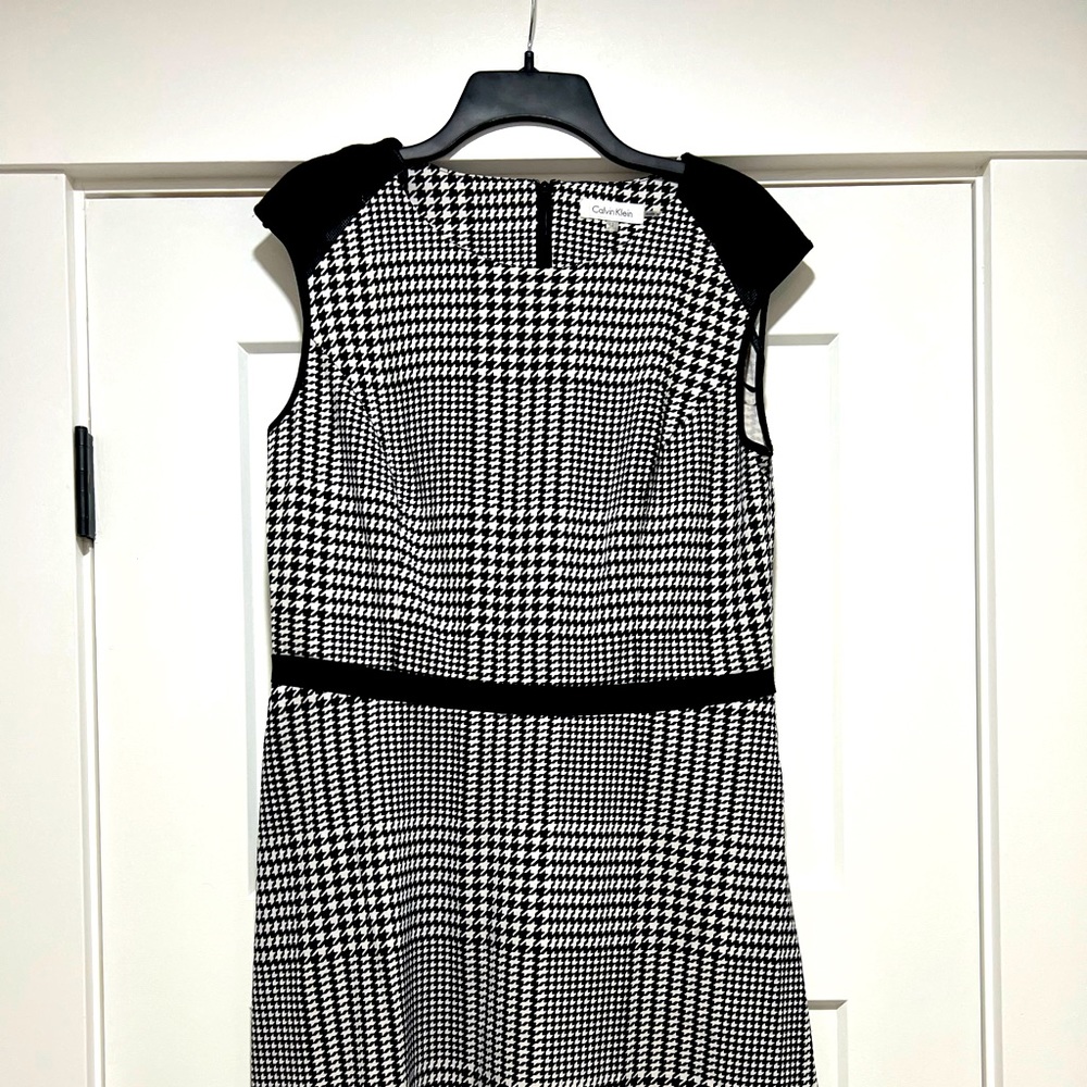 A-line Calvin Klein herringbone pattern dress. Worn 3 times. Size 12